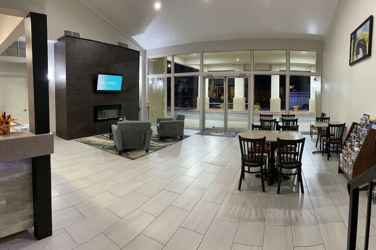 Days Inn By Wyndham Eastland Екстер'єр фото
